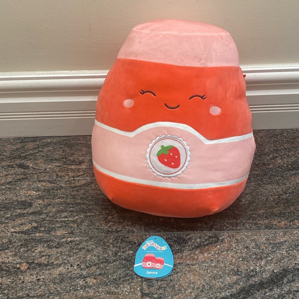 Squishmallows Janna - Strawberry Jam - 12”